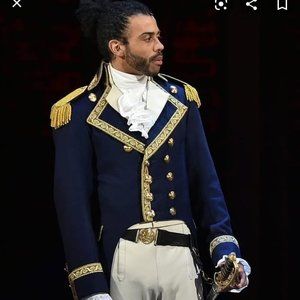 Meet your Posher, Tiana